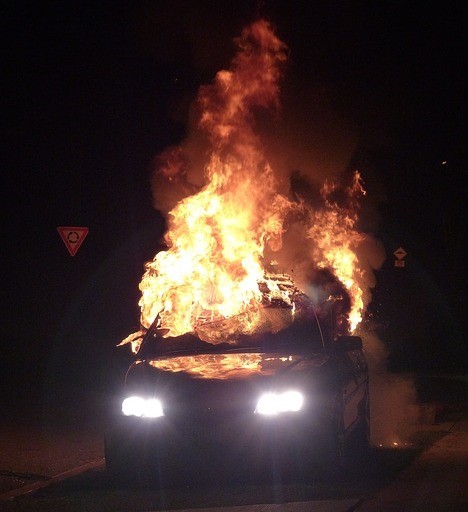 car-bomb-1241256_640