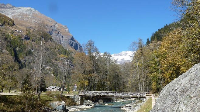 Lys_River_Gressoney
