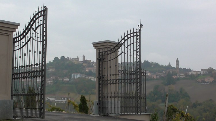 Wine_tour_Barolo_2.JPG