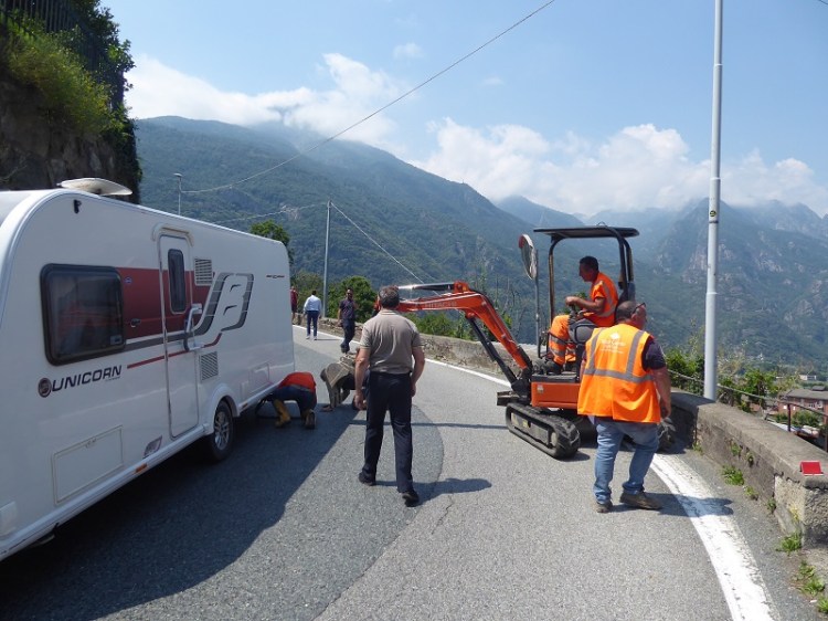 caravan_catastrophe (4)