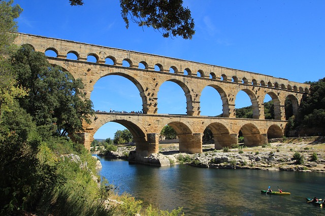 pont-du-gard-533365_640