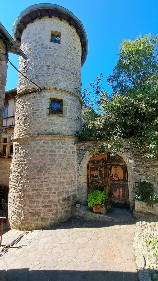 Tower house in Sévérac-le-Château 