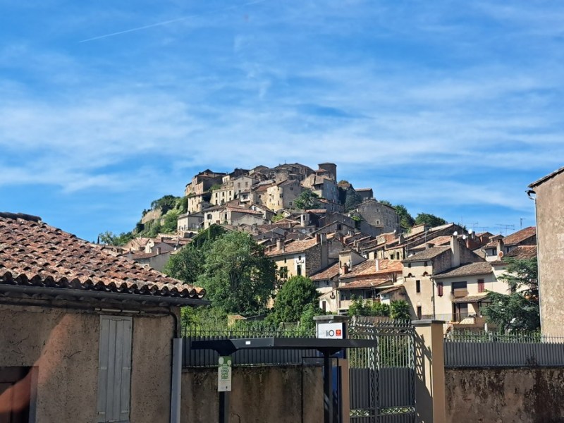 In Glorious Bastides:&nbsp;Cordes-sur-Ciel