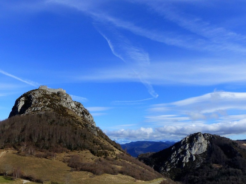 Montségur: Mist, Martyrs, & Heavy&nbsp;Metal